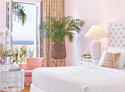 20-luxury-guestroom-mandola-rosa-resort